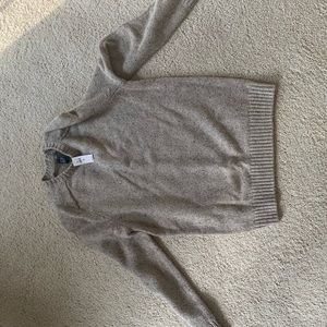 NWT Gap Men’s Sweater